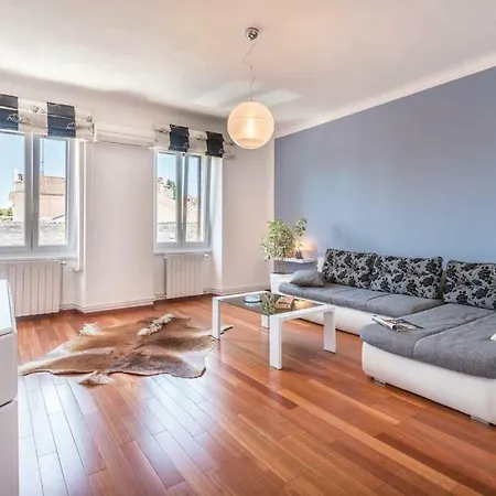 Alex - Centar Apartment *